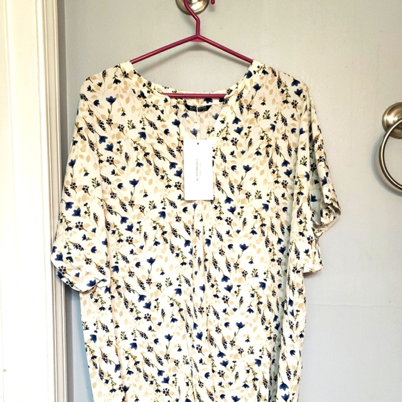 Top - Picture 1 of 4